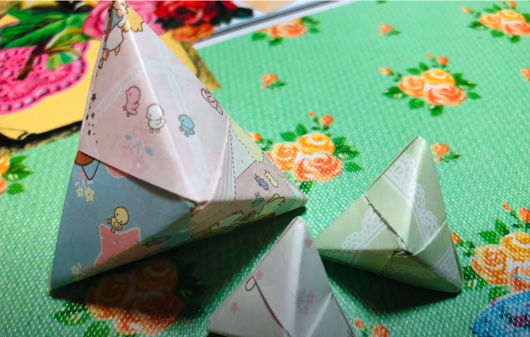 粽子摺紙/便條紙粽子詳細教學｜端午節手作｜畢業包中卡片 Easy Origami / Paper Rice Dumpling